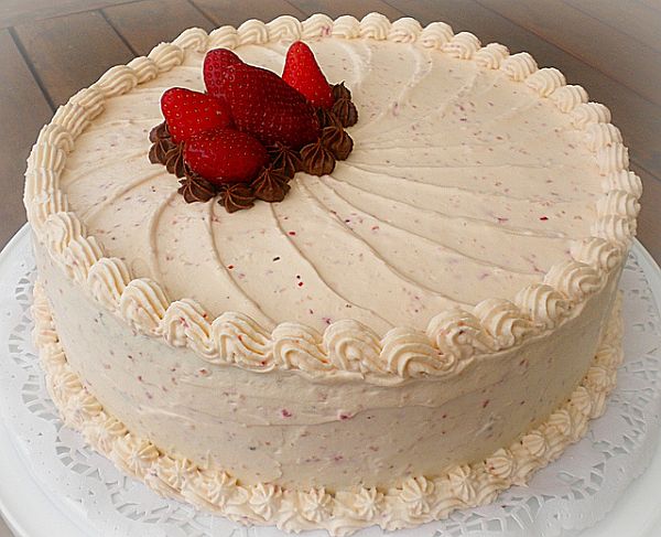 Torta di panna montata, ricetta, preparazione e ingredienti