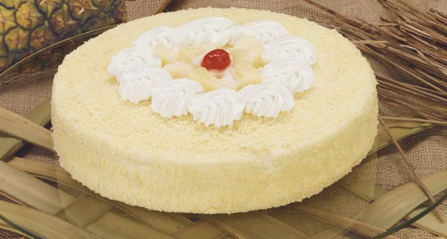 Torta mimosa con Ananas