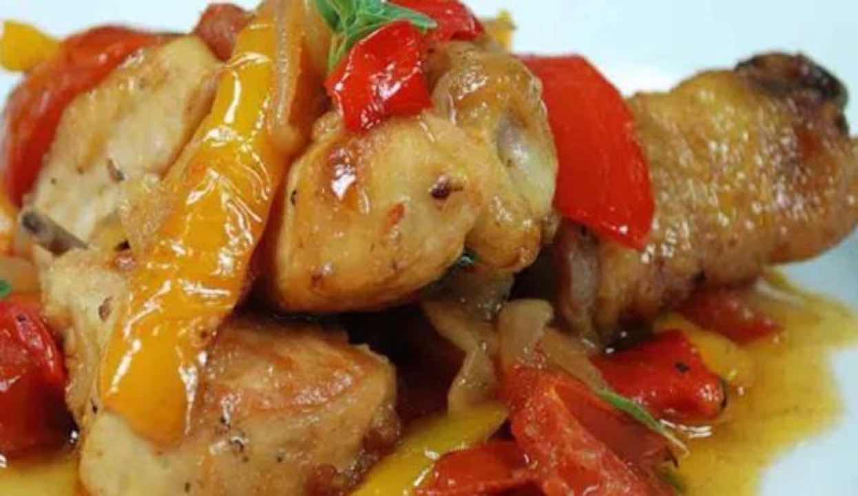 ricetta pollo con i peperoni