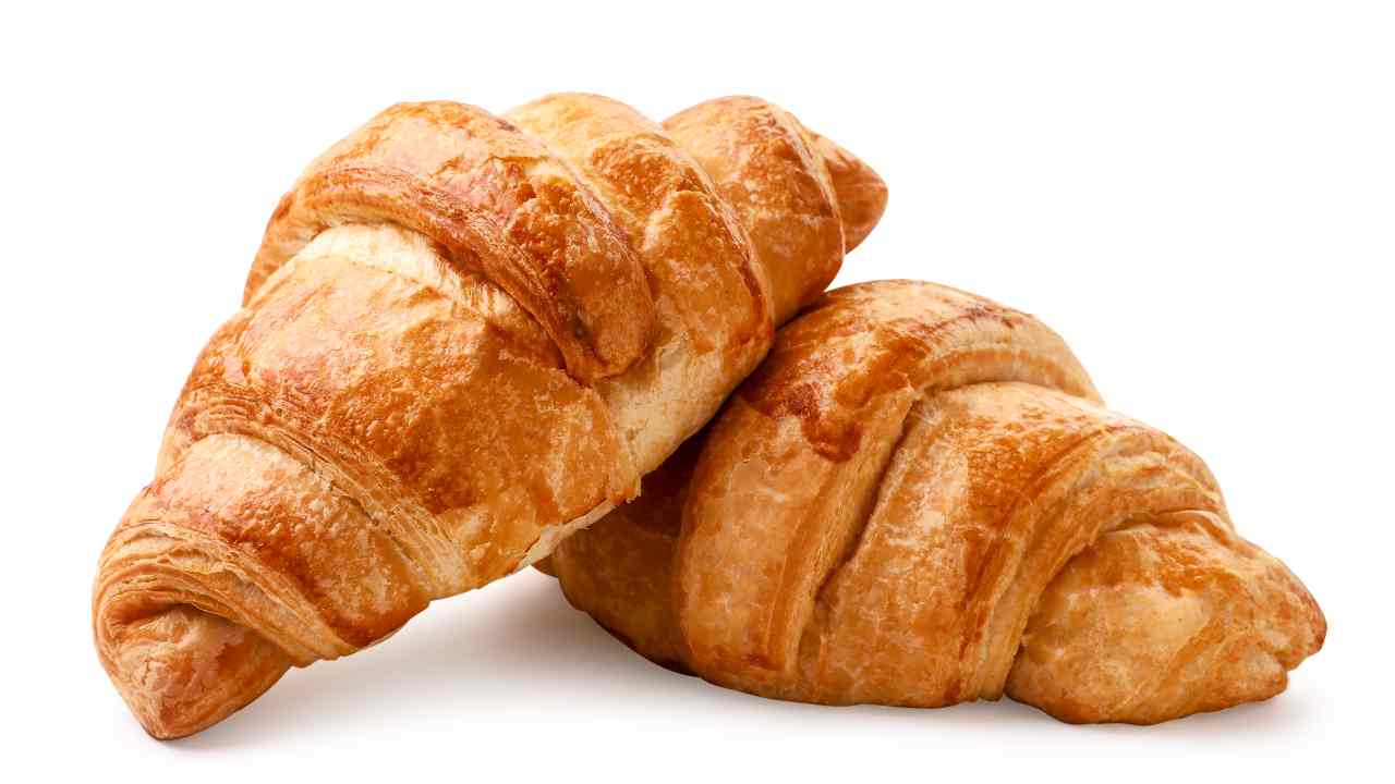 Due croissant freschi