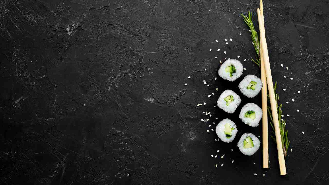Cucina giapponese con sushi