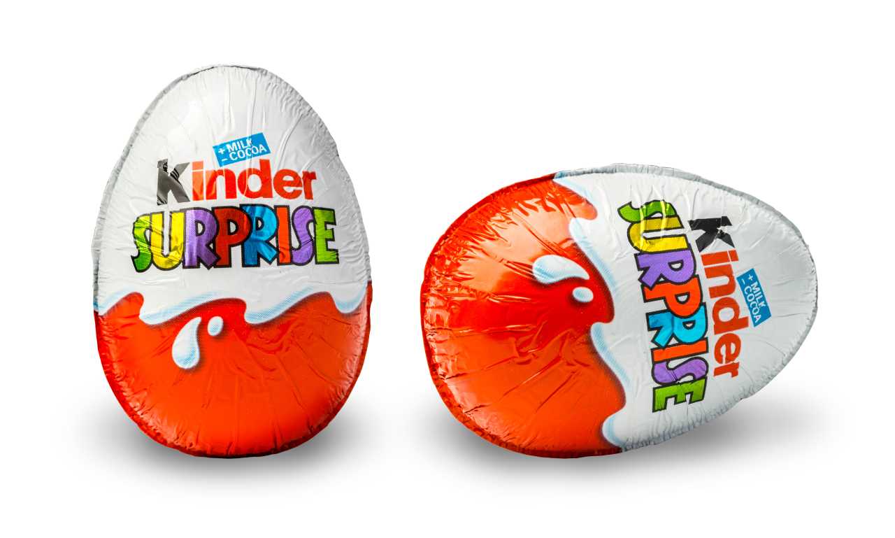 kinder uovo