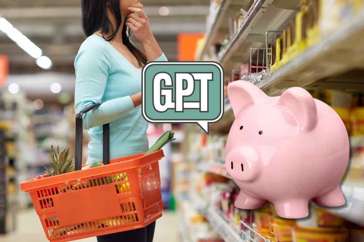 Donna la supermercato salvadanaio